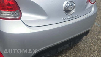 2017 Hyundai Veloster – miniatura 18