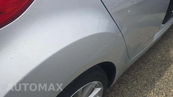 2017 Hyundai Veloster – miniatura 25