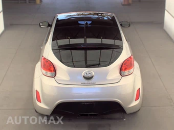 2017 Hyundai Veloster Value Edition – miniatura 5