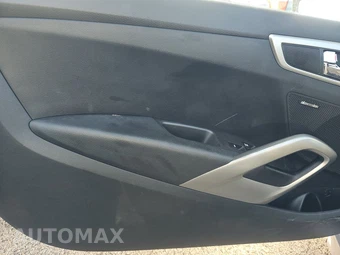 2017 Hyundai Veloster Value Edition – miniatura 9