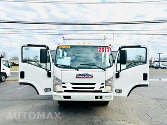 2017 Isuzu NPR – miniatura 36