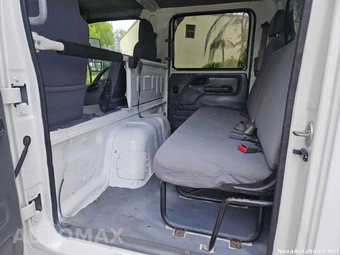 2017 Isuzu NPR HD Base Low Cab Crew - miniatura 29