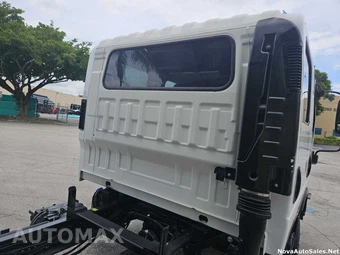 2017 Isuzu NPR HD Base Low Cab Crew - miniatura 54