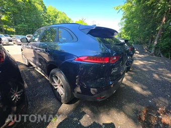2017 Jaguar F-PACE Premium – miniatura 2