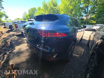 2017 Jaguar F-PACE Premium – miniatura 3