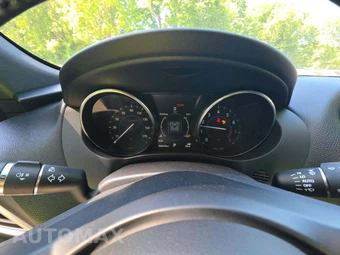 2017 Jaguar F-PACE Premium – miniatura 9
