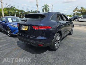 2017 Jaguar F-PACE Premium - miniatura 3
