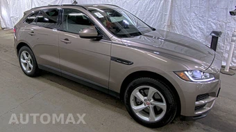 2017 Jaguar F-PACE Premium – miniatura 3