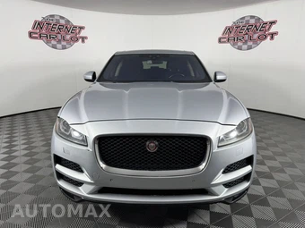 2017 Jaguar F-PACE Premium - miniatura 2