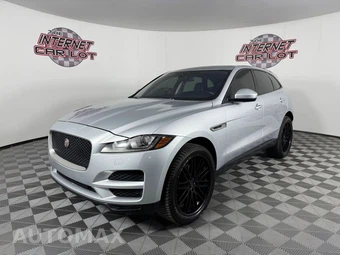2017 Jaguar F-PACE Premium - miniatura 3