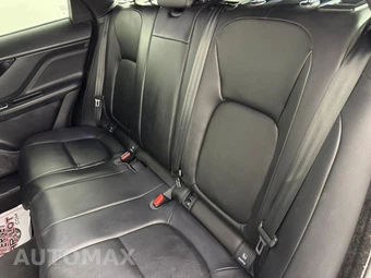 2017 Jaguar F-PACE Premium - miniatura 35
