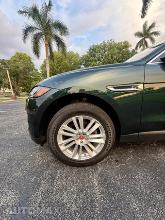 2017 Jaguar F-PACE Prestige - miniatura 16