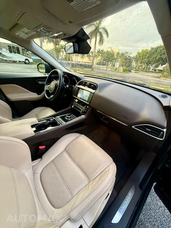2017 Jaguar F-PACE Prestige - miniatura 26
