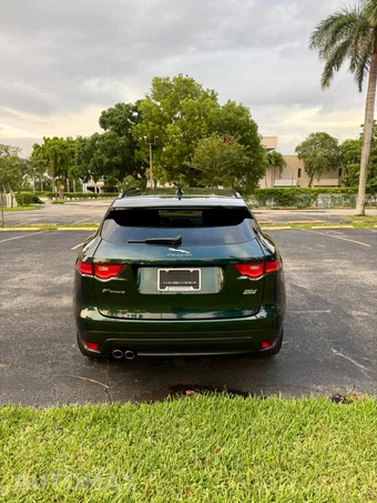 2017 Jaguar F-PACE Prestige - miniatura 6