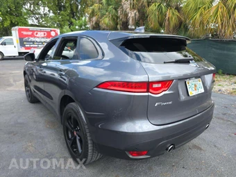 2017 Jaguar F-PACE Prestige – miniatura 2