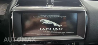 2017 Jaguar F-PACE Prestige - miniatura 18