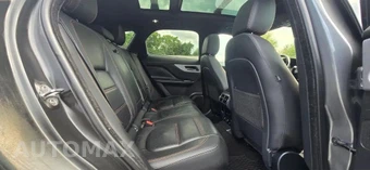 2017 Jaguar F-PACE Prestige - miniatura 28