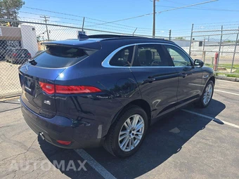 2017 Jaguar F-PACE Prestige – miniatura 3