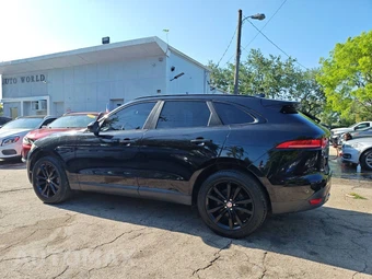 2017 Jaguar F-PACE Prestige – miniatura 5