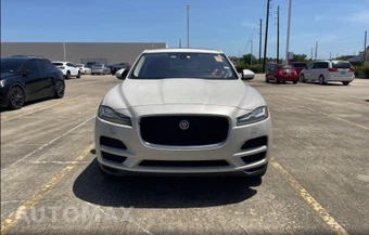2017 Jaguar F-PACE Prestige – miniatura 2