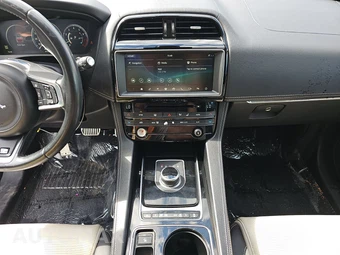 2017 Jaguar F-PACE R-Sport – miniatura 11