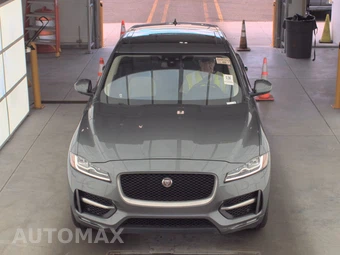 2017 Jaguar F-PACE R-Sport – miniatura 2