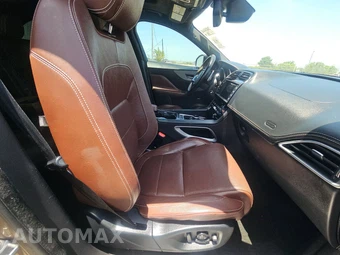 2017 Jaguar F-PACE S – miniatura 8