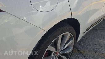 2017 Jaguar F-PACE S – miniatura 19