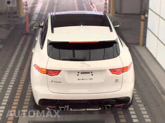 2017 Jaguar F-PACE S – miniatura 5