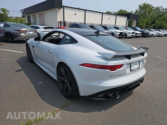 2017 Jaguar F-TYPE SVR Coupe – miniatura 2