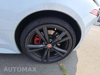 2017 Jaguar F-TYPE SVR Coupe – miniatura 20