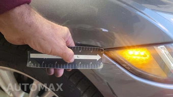 2017 Jaguar XE Premium – miniatura 29