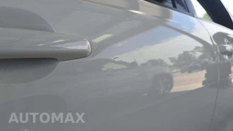 2017 Jaguar XE Premium – miniatura 26