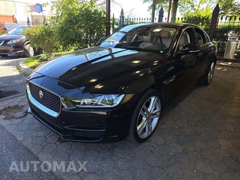 2017 Jaguar XE Prestige