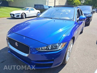2017 Jaguar XE Prestige