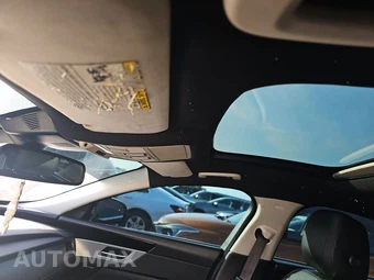 2017 Jaguar XF Premium – miniatura 17