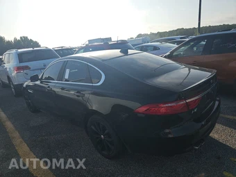 2017 Jaguar XF Premium – miniatura 6