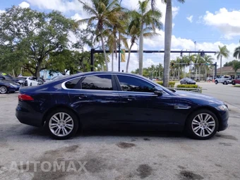 2017 Jaguar XF Premium – miniatura 17