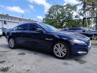 2017 Jaguar XF Premium – miniatura 18