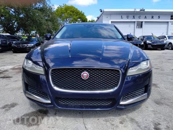 2017 Jaguar XF Premium – miniatura 27