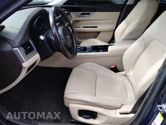 2017 Jaguar XF Premium – miniatura 32