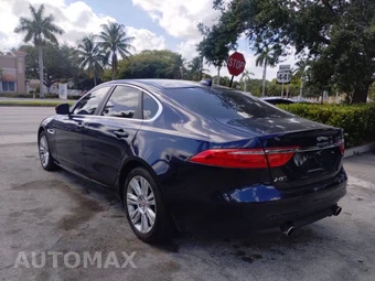 2017 Jaguar XF Premium – miniatura 6