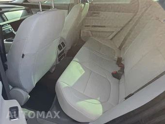 2017 Jaguar XF Premium – miniatura 15