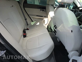 2017 Jaguar XF Premium – miniatura 16