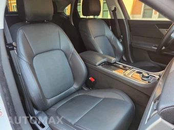 2017 Jaguar XF Premium – miniatura 13