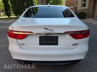 2017 Jaguar XF Premium – miniatura 6