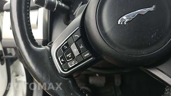 2017 Jaguar XF Premium – miniatura 20