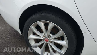 2017 Jaguar XF Premium – miniatura 30