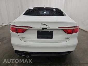 2017 Jaguar XF Premium – miniatura 5