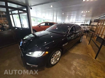 2017 Jaguar XF Premium